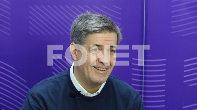 Srbiju pretvara u Ćacilend